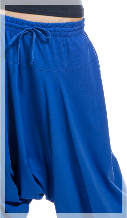 Голубые штаны с мотней Манали